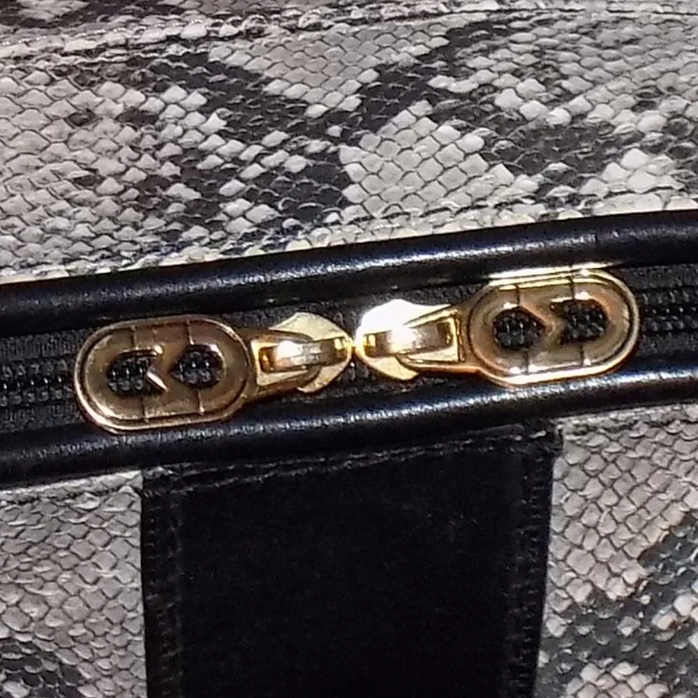 Marino Orlandi accordian bag snake embossed leather Italy - Picture 7 of 11